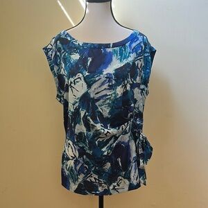 *NEW* Ann Taylor Petite 14P Abstract Women's Top with Silky Belt on back!